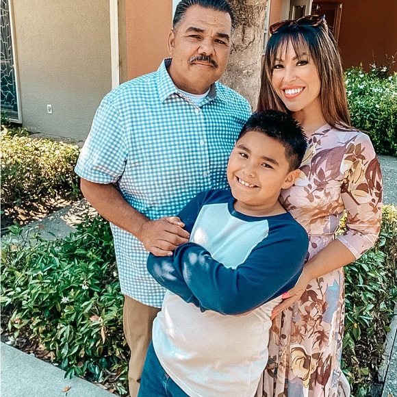 ✨✨JOIN ME LIVE EVERY MONDAY AT 10AM PST ✨✨ - Picture 3 of 4